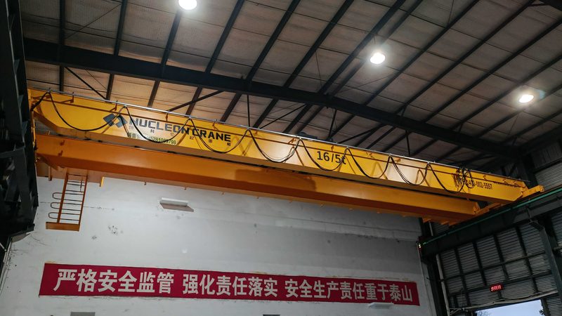 成都汽车用品批发行车记录仪